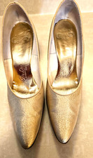 Vintage Gold Lame? Heels Shoes