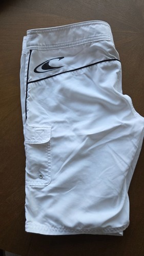 O'Neill boardshorts white