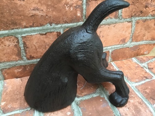 Cast iron diggin dog - iron,