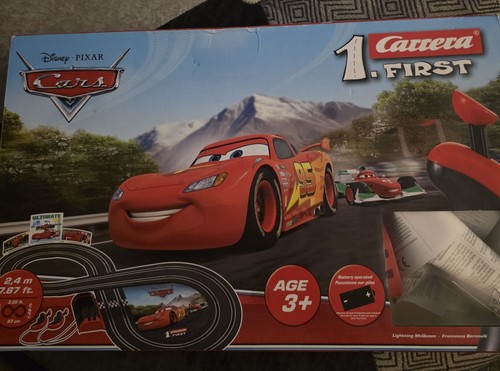 Lightning mcqueen scalextric - lightning,