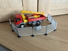1/50 scale construction