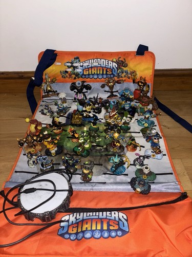Skylanders bundle with carry - bundle,