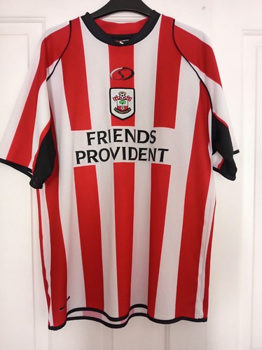 Southampton football shirt - southampton,