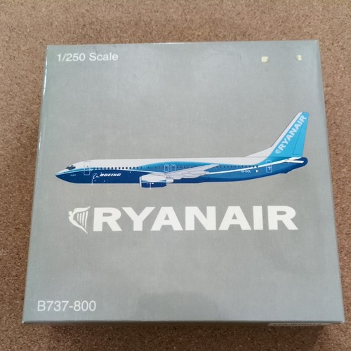 Ryanair boeing 737 800 250 - ryanair, 737-800