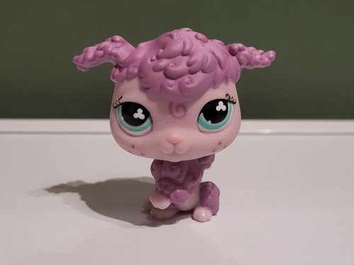 Lps 561 littlest petshop - littlest,