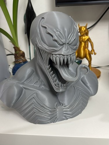 Venom realistic scupture dark - venom,
