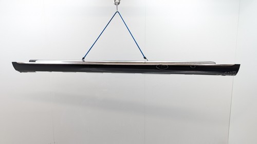 Audi side skirt left - side,