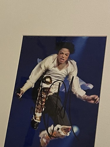 Signed michael jackson photo - jackson,