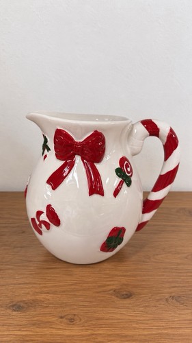 Candy cane bow - candy, jug