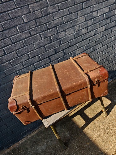 Vintage wooden banded steamer - wooden,