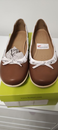 Hotter dark tan white - tan,