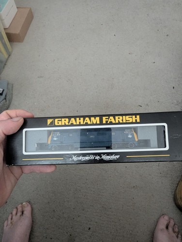 Graham farish gauge class - farish, n