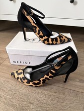 office pony skin Animal print