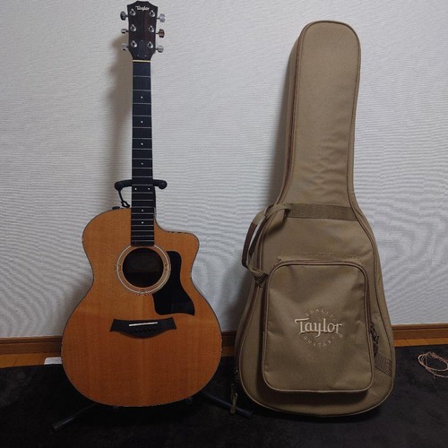 Taylor 114ce with - crack, and