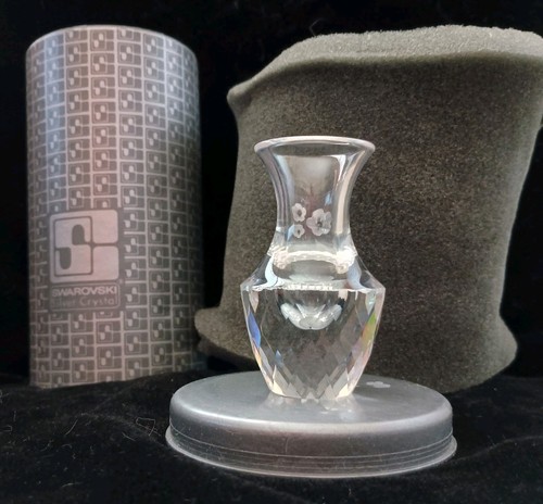 Swarovski crystal flowered - swarovski,