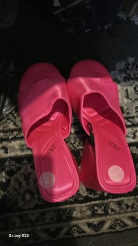 New zara pink clogs size - ,