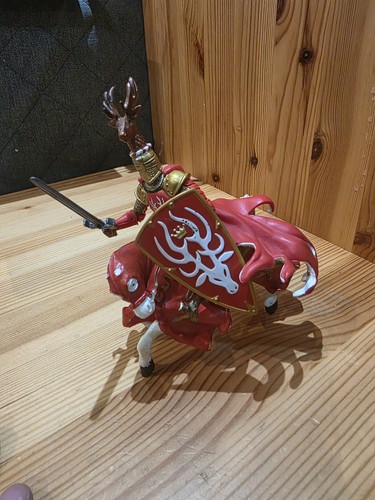 Papo red stag - master, of