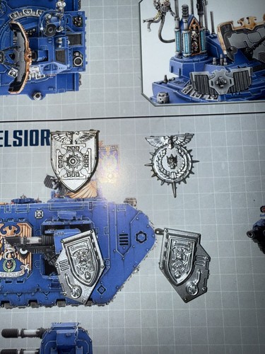 Warhammer 40k space marine - marine, hq