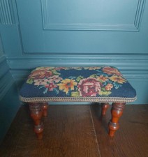 Small Victorian foot/prayer