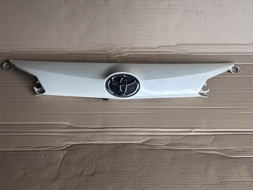 Toyota rav4 2016 tailgate boot - 2016,