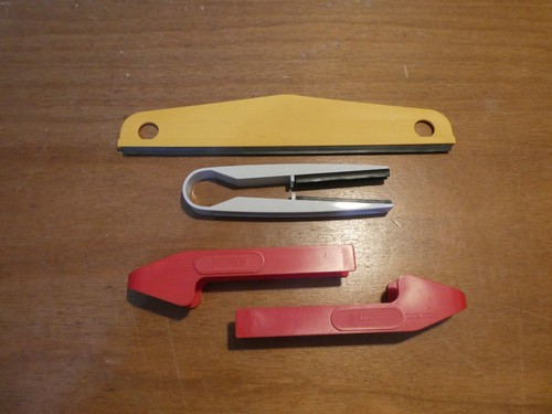 Darkroom squeeges and tongs - darkroom,