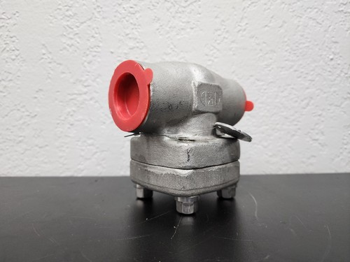 Api602 800lb swing lift - 1",