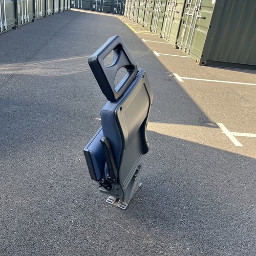 Folding swivel single seat - folding,