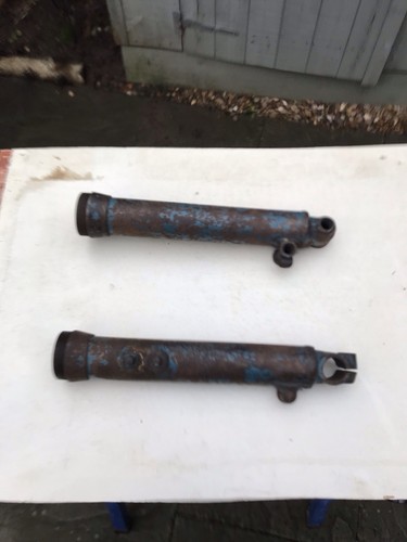 Bsa b31 front fork sliders - b31/32,