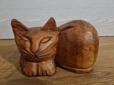 Hand Carved Wooden Cat Ornament – Vintage Style Figurine Home Decor