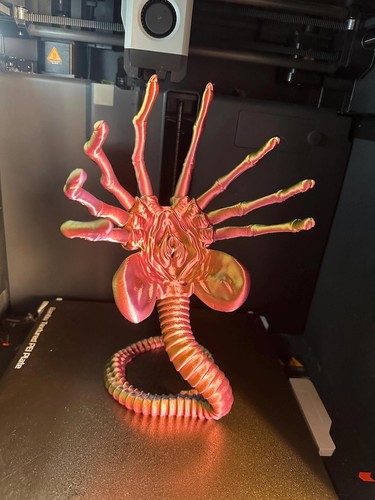 Printed facehugger alien - 3d,