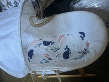 Moses Basket With Stand
