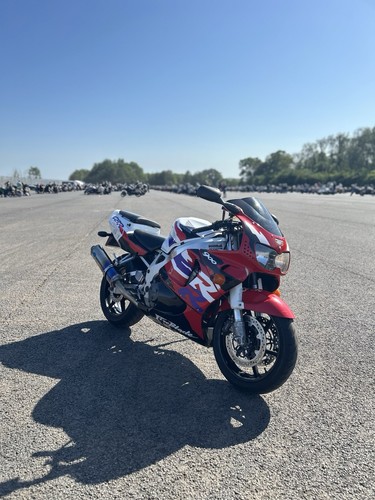 Honda cbr900rr fireblade - cbr900rr,