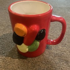 WINE GUMS - 3D Red Embossed Ceramic Tea Coffee Mug Cup