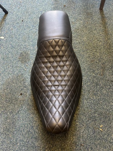 Harley davidson seat - harley-davidson,