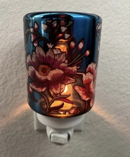 Midnight floral scentsy warmer - floral,