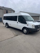 PSV Ford Transit 17 seater