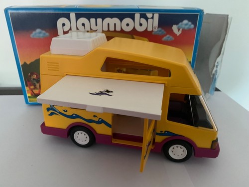 Playmobil 3945 camper van with - 3945,