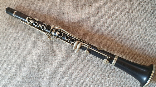 Nice old wooden clarinet - wooden,