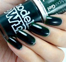 Models Own HyperGel Nail Polish Ebony Green SG021