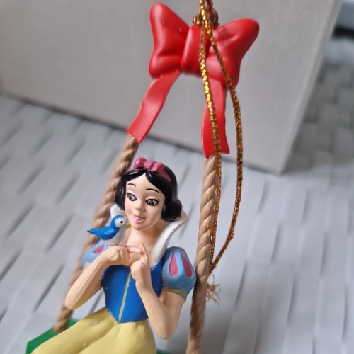 Disney grolier christmas magic - grolier,