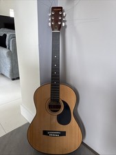 Acoustic Guitar 6-String Hohner