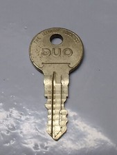 DUO JUKEBOX WALLBOX Lock Key L9652 COIN OPERATED SEEBURG 