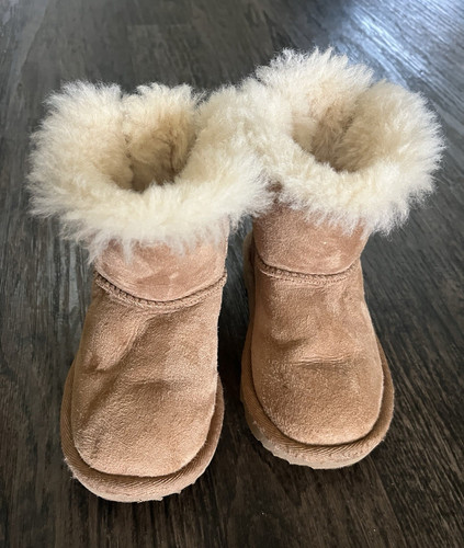 Ugg suede sheepskin lined - ugg,