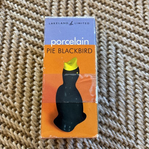 Lakeland limited porcelain pie - limited,
