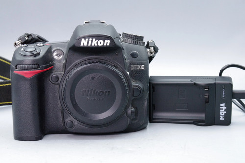Nikon d7000 dslr camera body - nikon,