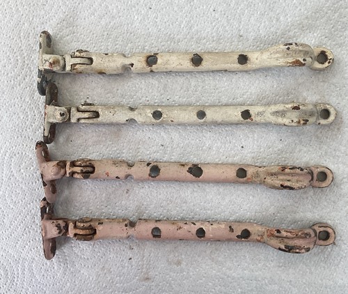 Vintage cast iron casement - 4,