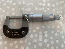 Mitutoyo Micrometer 0-25mm Precision Measuring Tool