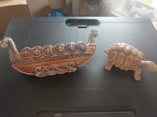 Wade boat and tortoise - wade,