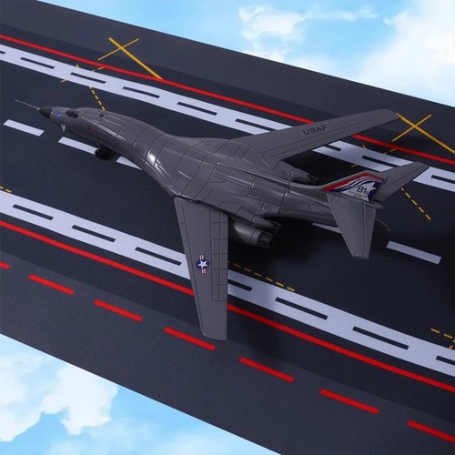 144 usaf lancer - b-1b, bomber