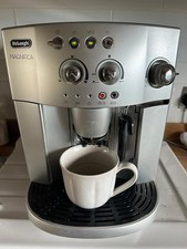 De'Longhi Magnifica ESAM4200.S Bean to Cup Coffee Machine - Silver DeLonghi